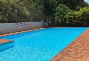 Superbe appartement avec piscine